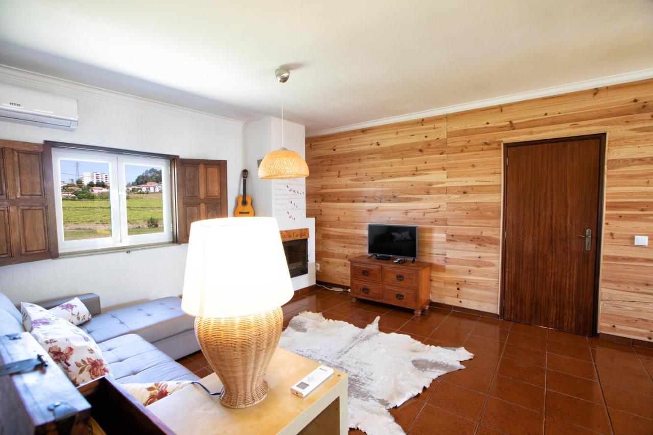 Вилла Quinta De Carvalhal - Casa Da Vinha Гимарайнш Экстерьер фото
