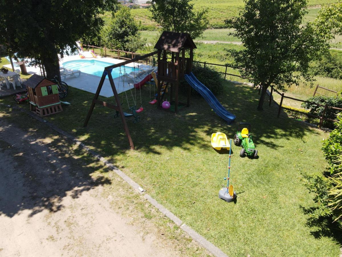 Вилла Quinta De Carvalhal - Casa Da Vinha Гимарайнш Экстерьер фото